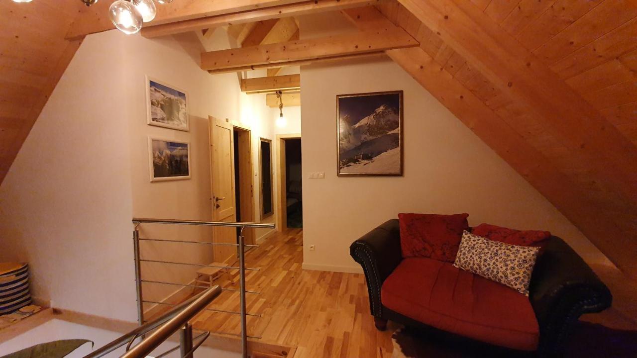 Vila Lesna House With A Garden 2 Minutes From The Center Of The Tatras Nová Lesná Buitenkant foto