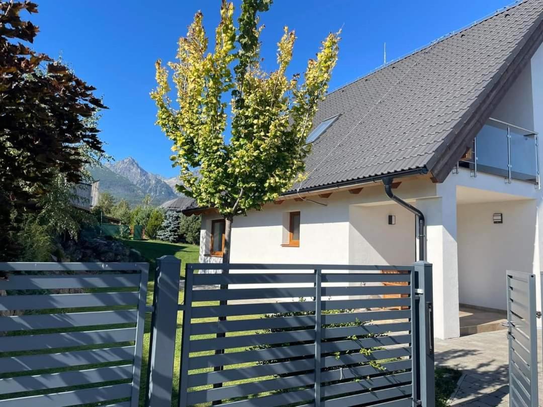 Vila Lesna House With A Garden 2 Minutes From The Center Of The Tatras Nová Lesná Buitenkant foto
